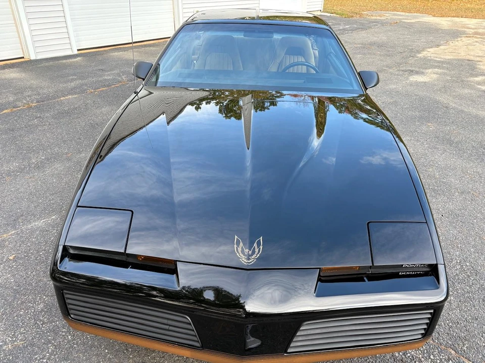 1982 Pontiac Firebird Trans Am 3rd Gen - Image 25 of 31
