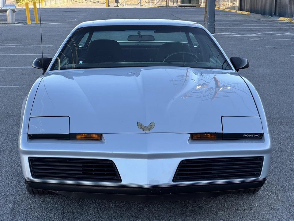 1982 Pontiac Firebird Trans Am 3rd Gen - Image 5 of 31