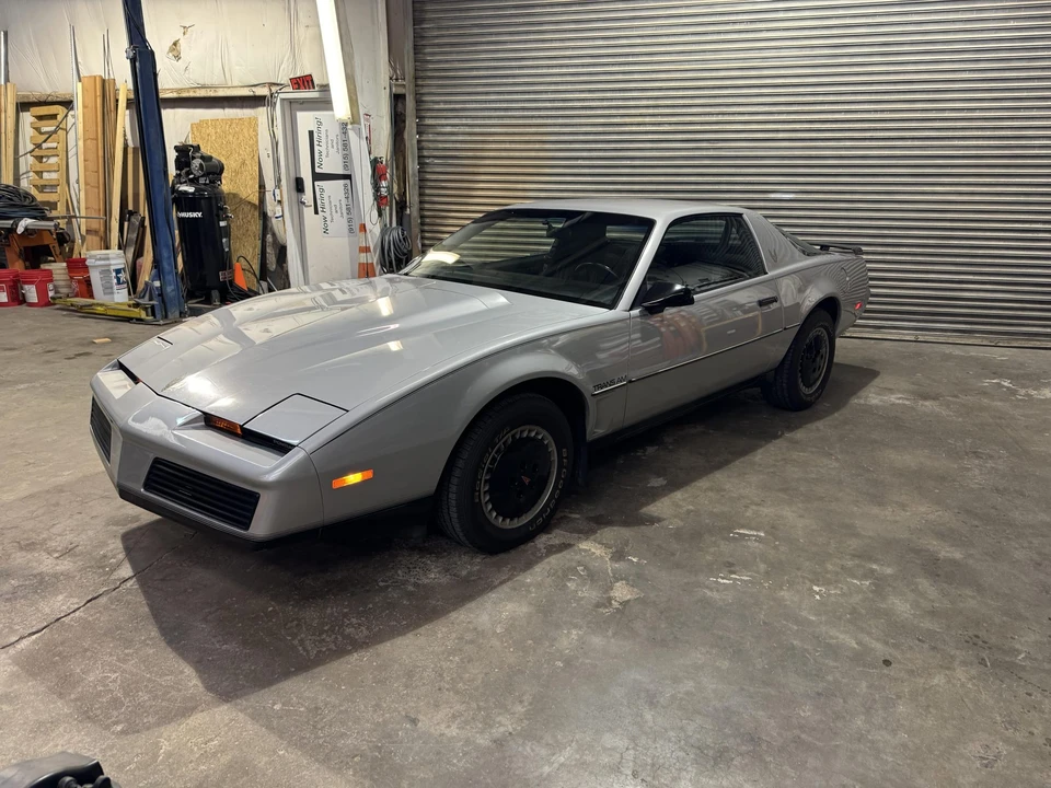 1982 Pontiac Firebird Trans Am 3rd Gen - Image 14 of 31
