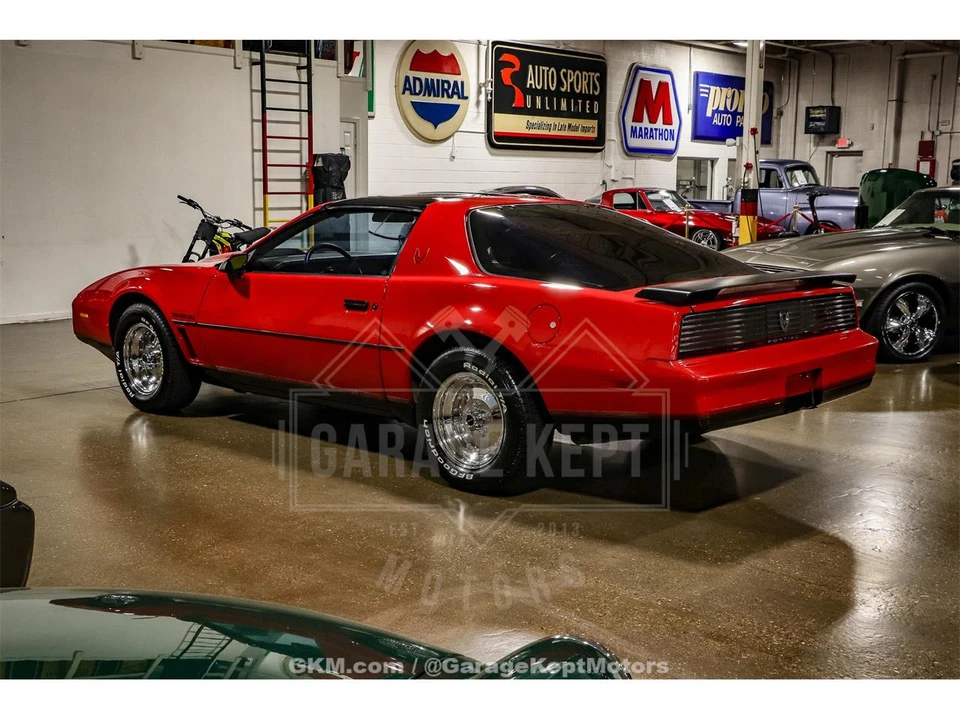1982 Pontiac Firebird Trans Am 3rd Gen - Image 6 of 31