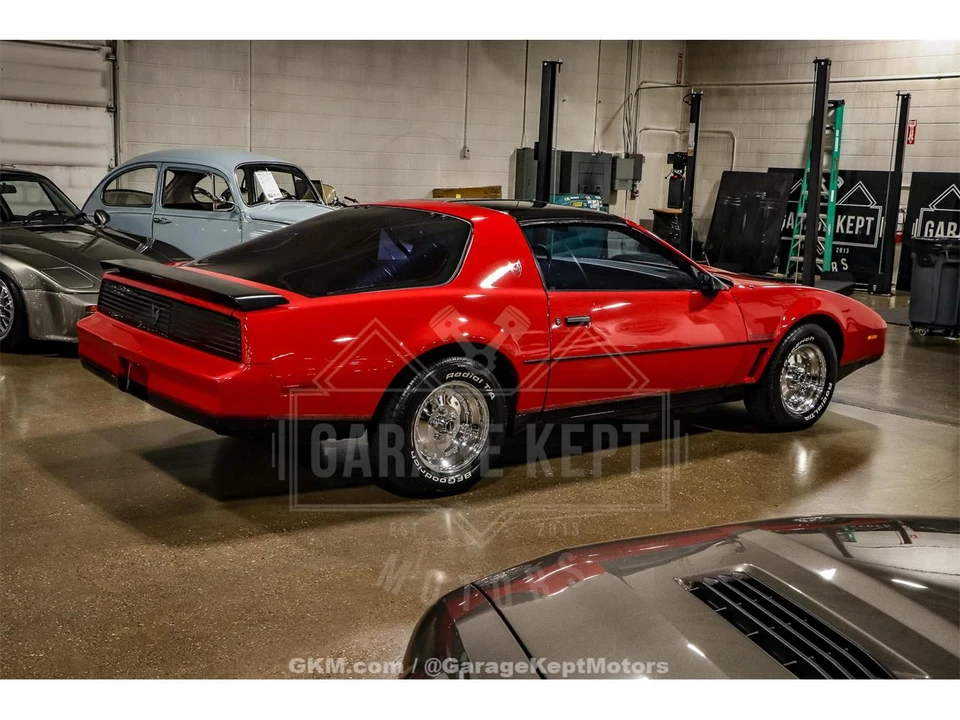 1982 Pontiac Firebird Trans Am 3rd Gen - Image 9 of 31