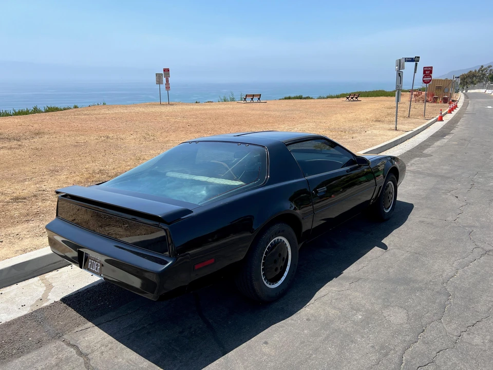 1982 Pontiac Firebird Trans Am 3rd Gen - Image 19 of 25