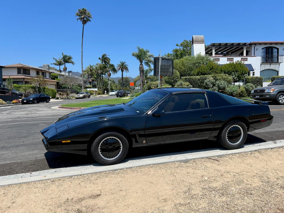 1982 Pontiac Firebird Trans Am 3rd Gen - Image 11 of 25