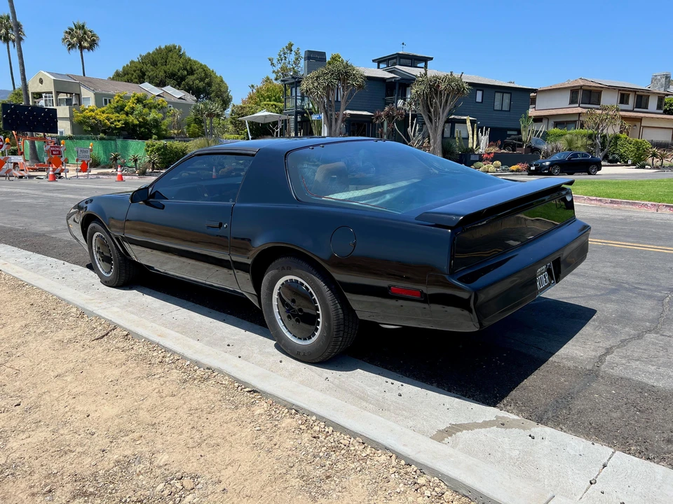 1982 Pontiac Firebird Trans Am 3rd Gen - Image 13 of 25