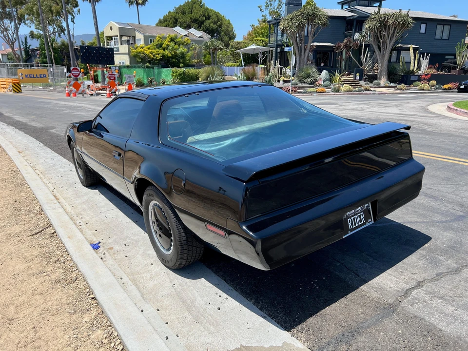 1982 Pontiac Firebird Trans Am 3rd Gen - Image 15 of 25