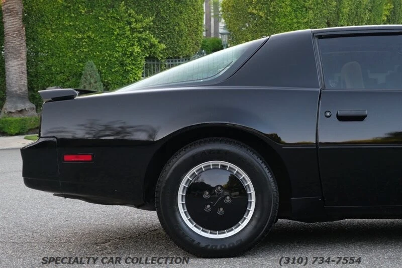 1982 Pontiac Firebird Trans Am 3rd Gen - Image 8 of 21