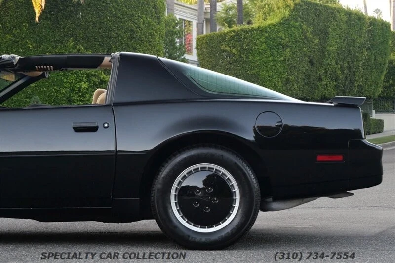 1982 Pontiac Firebird Trans Am 3rd Gen - Image 15 of 21
