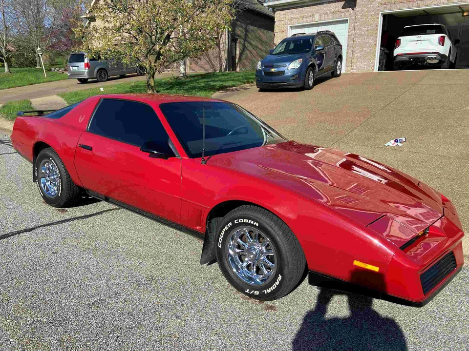 1982 Pontiac Firebird Trans Am 3rd Gen - Image 10 of 31