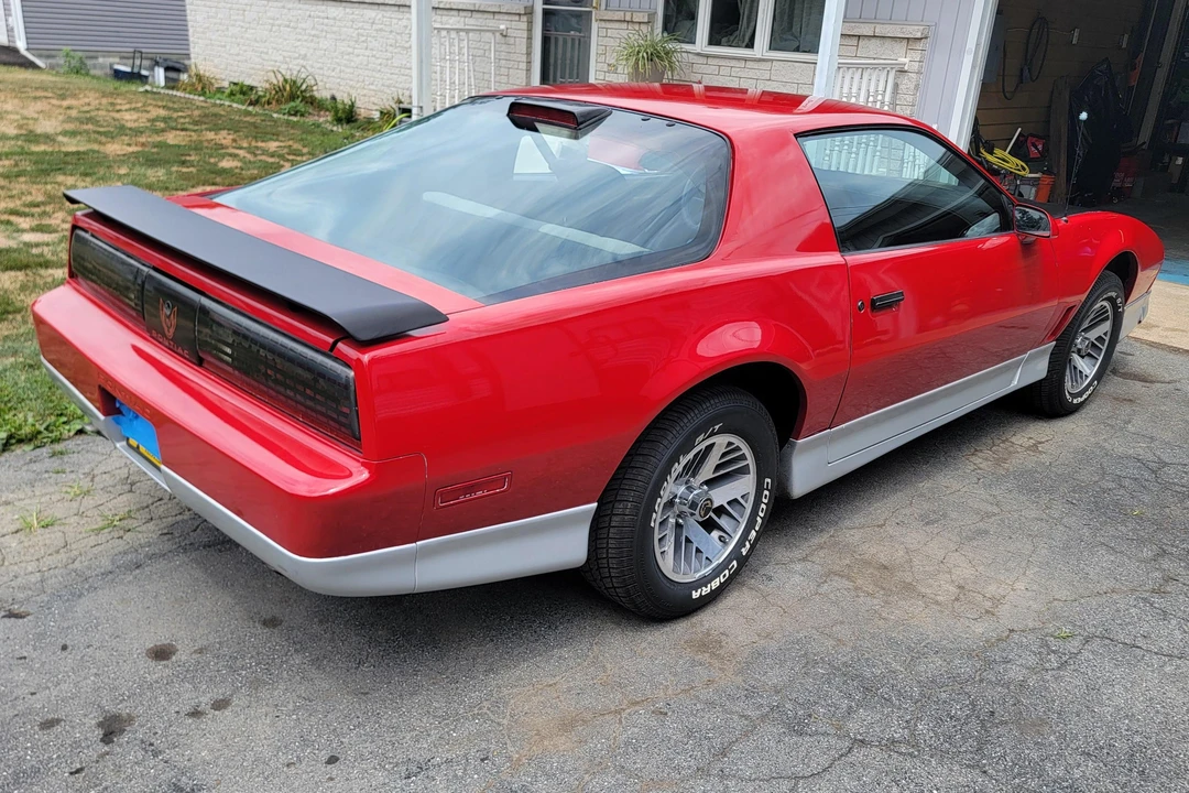 1982 Pontiac Firebird Trans Am 3rd Gen - Image 4 of 31