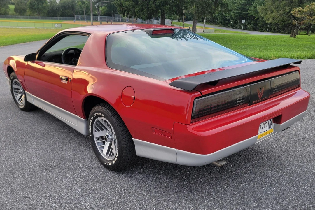 1982 Pontiac Firebird Trans Am 3rd Gen - Image 3 of 31