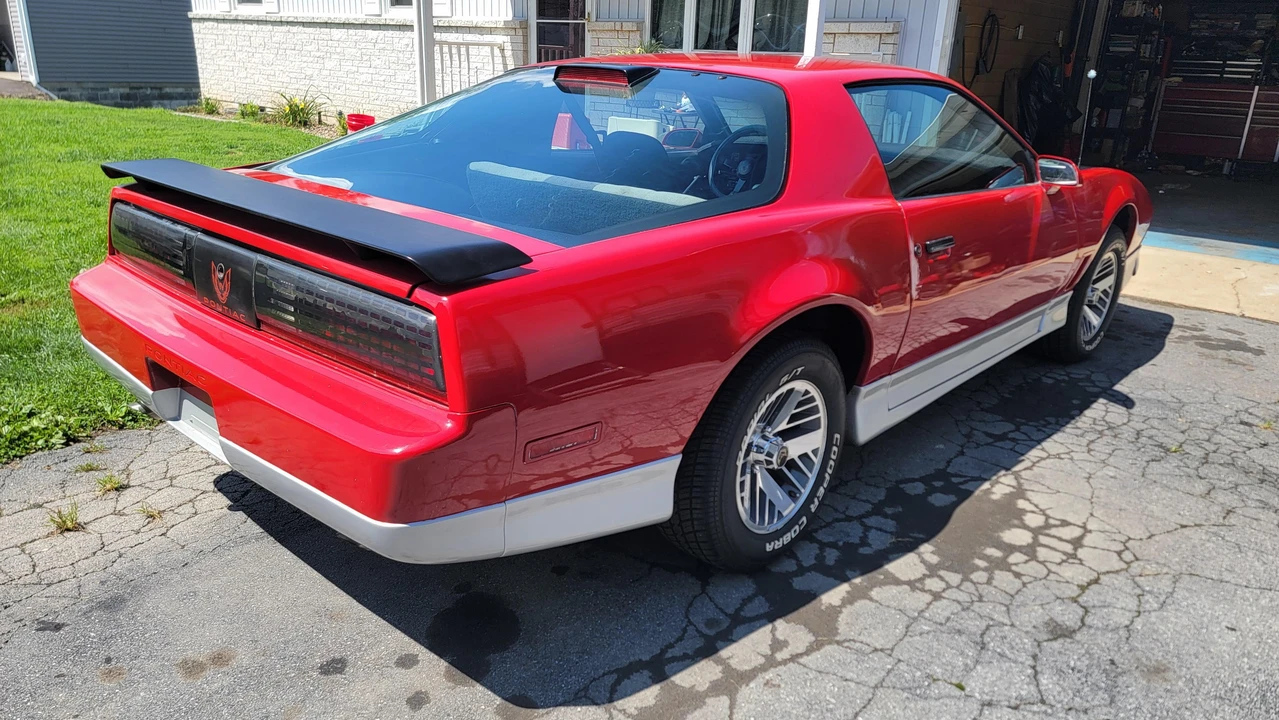 1982 Pontiac Firebird Trans Am 3rd Gen - Image 14 of 31