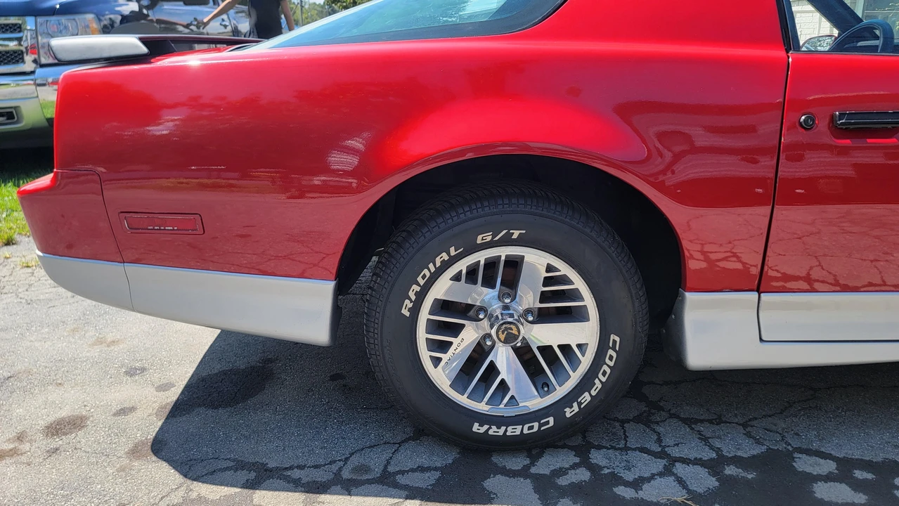 1982 Pontiac Firebird Trans Am 3rd Gen - Image 24 of 31