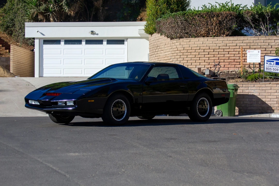 1982 Pontiac Firebird Trans Am 3rd Gen - Image 3 of 31
