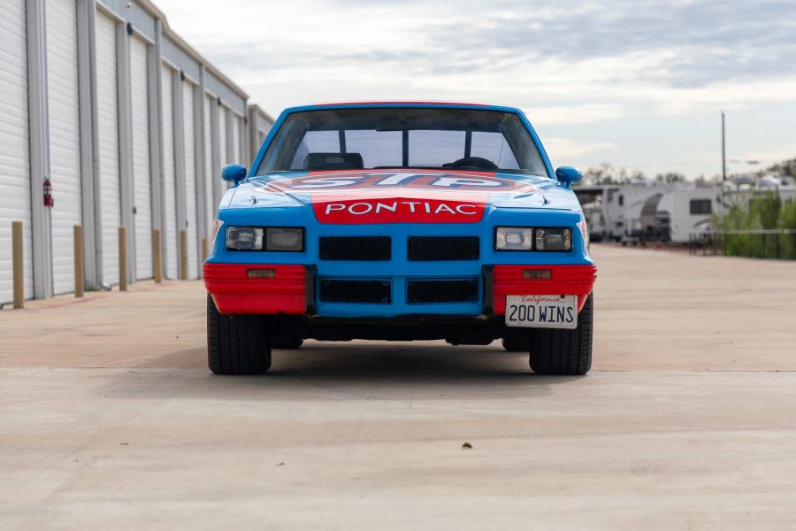 1982 Pontiac Grand Prix 3rd+ Gen - Image 4 of 31