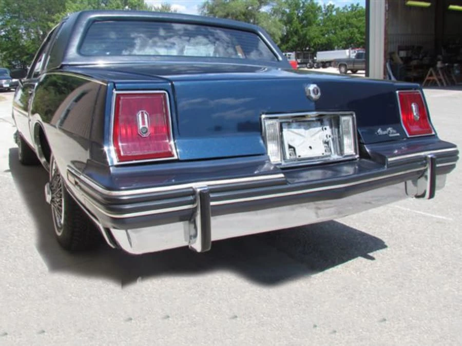 1982 Pontiac Grand Prix 3rd+ Gen - Image 2 of 6