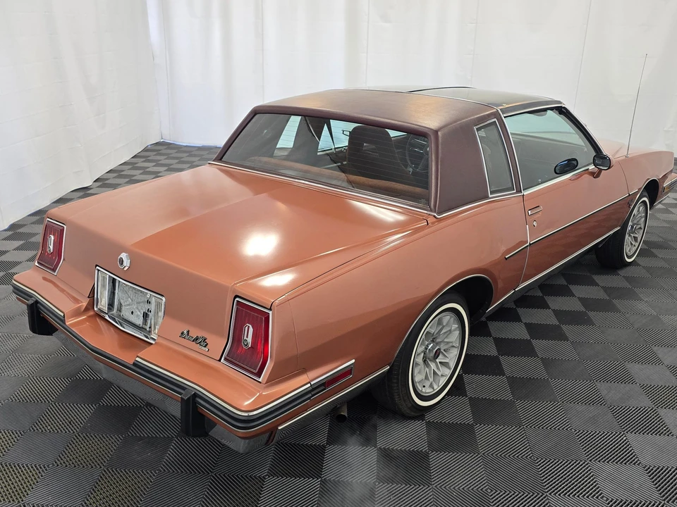 1982 Pontiac Grand Prix 3rd+ Gen - Image 12 of 31