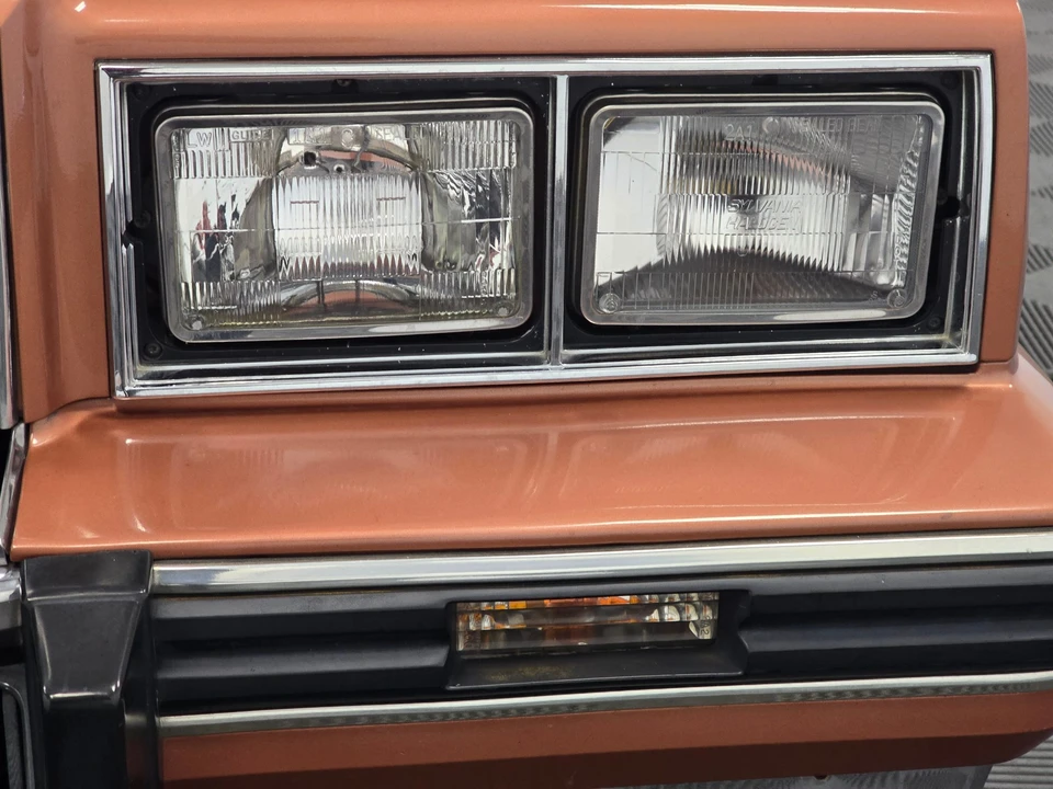 1982 Pontiac Grand Prix 3rd+ Gen - Image 21 of 31