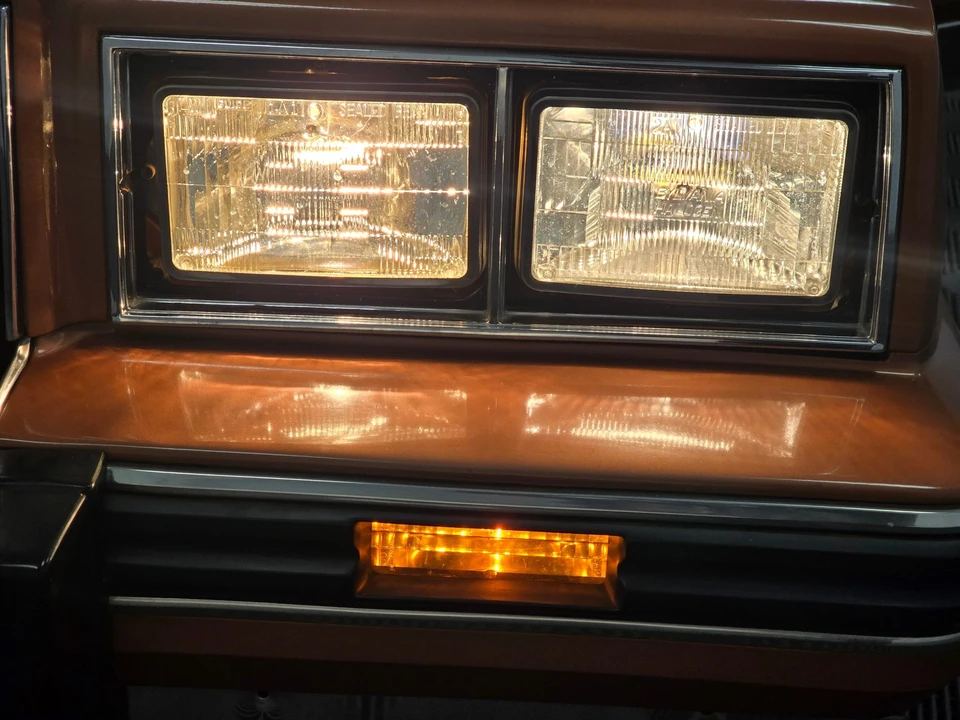 1982 Pontiac Grand Prix 3rd+ Gen - Image 18 of 31