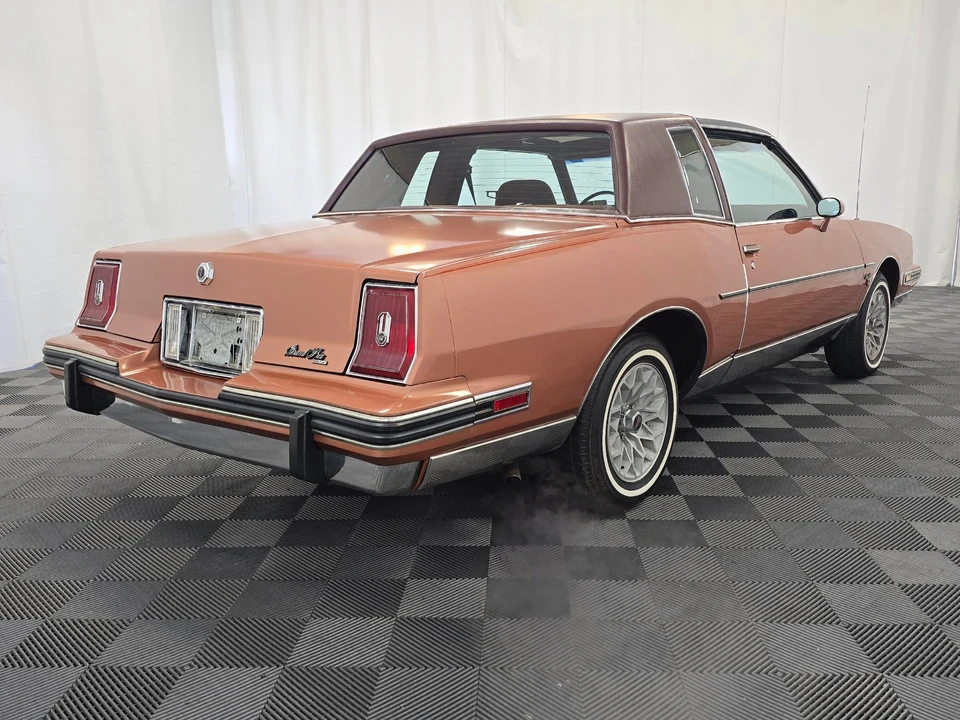 1982 Pontiac Grand Prix 3rd+ Gen - Image 13 of 31