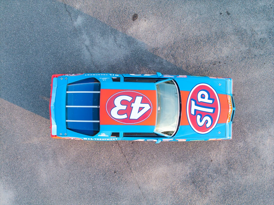 1982 Pontiac Grand Prix 3rd+ Gen - Image 27 of 31
