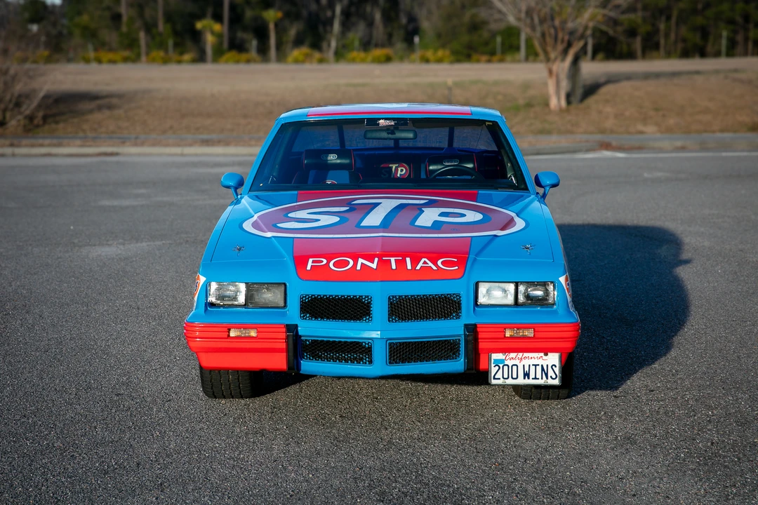 1982 Pontiac Grand Prix 3rd+ Gen - Image 30 of 31