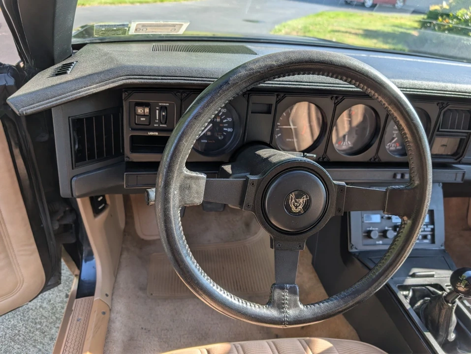 1982 Pontiac Firebird Trans Am 3rd Gen - Image 16 of 21