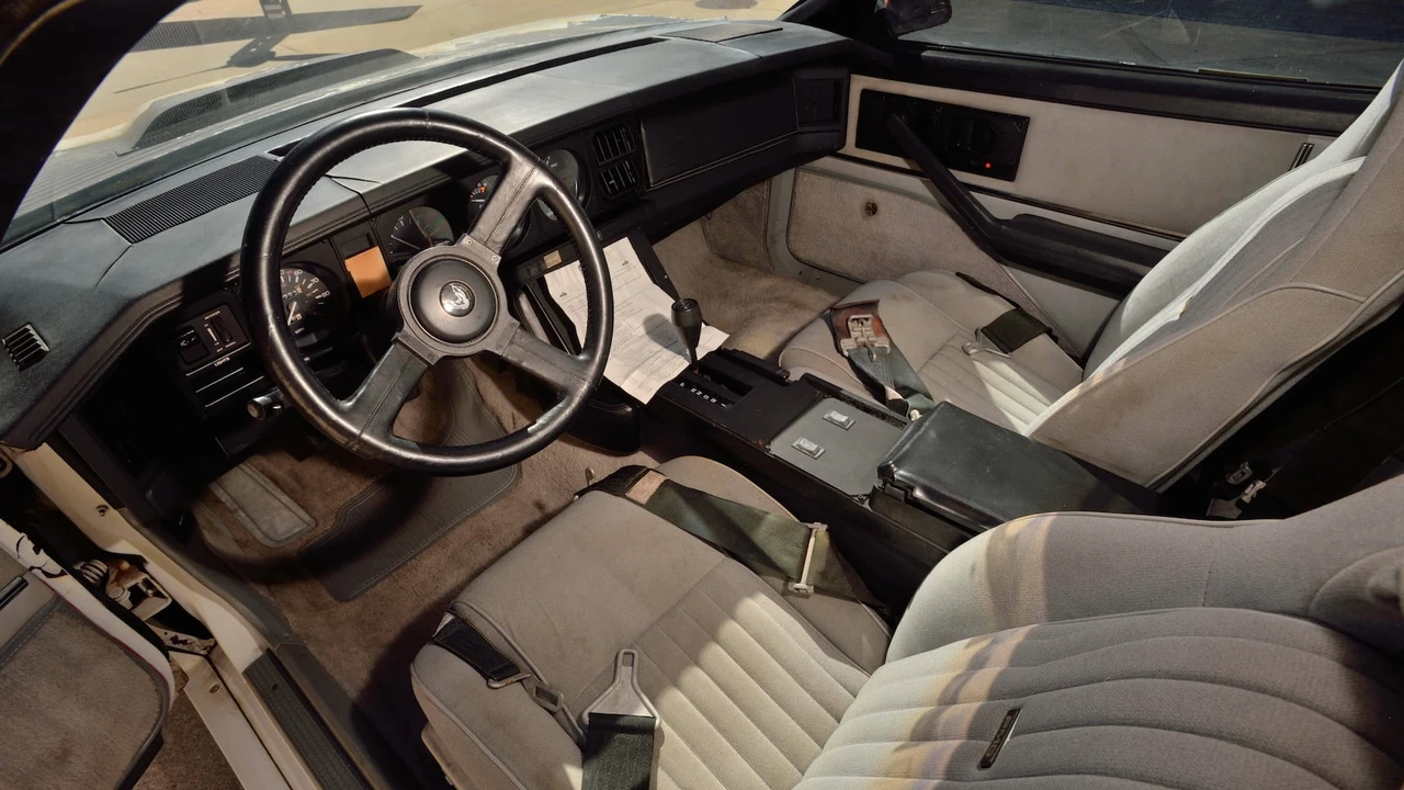 1982 Pontiac Firebird Trans Am 3rd Gen - Image 4 of 24