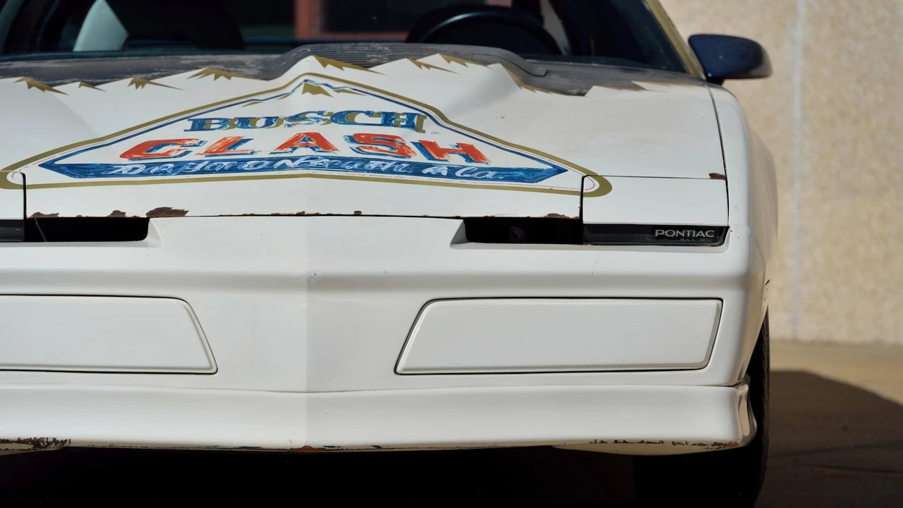 1982 Pontiac Firebird Trans Am 3rd Gen - Image 10 of 24