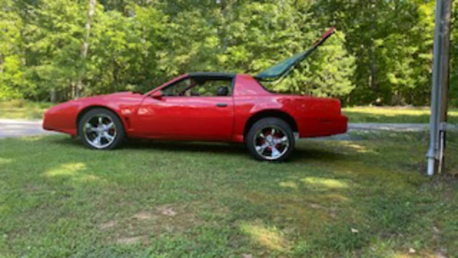 1982 Pontiac Firebird Trans Am 3rd Gen - Image 10 of 10