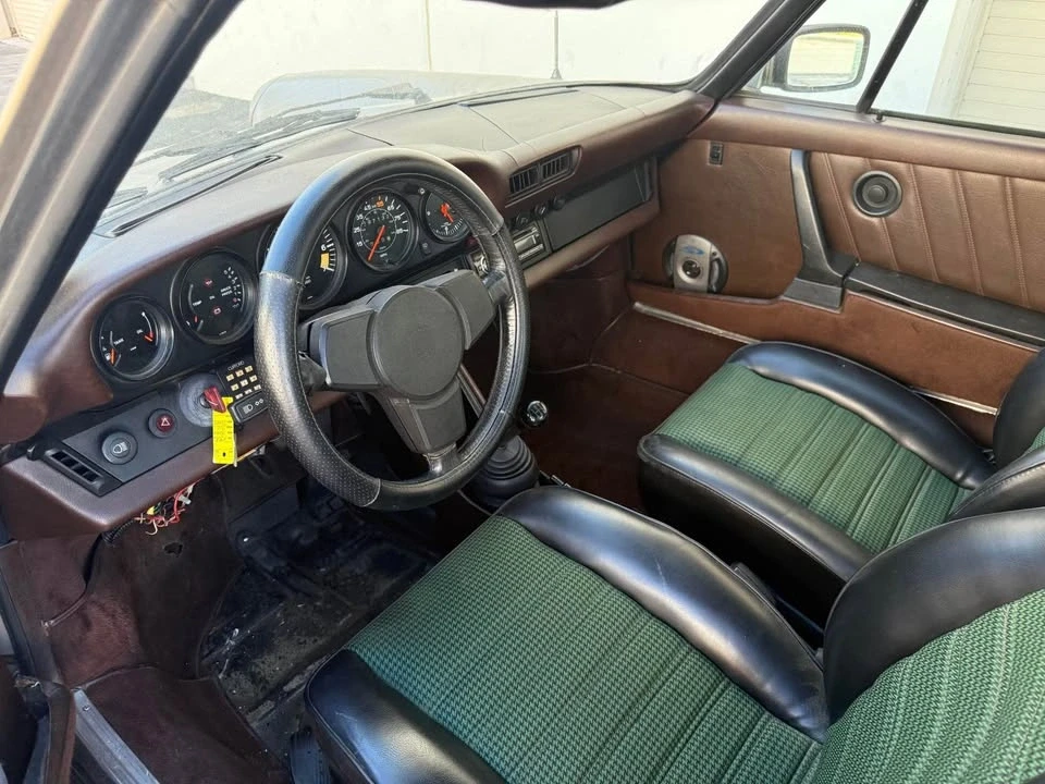 1982 Porsche 911 Carrera SC - Image 2 of 19