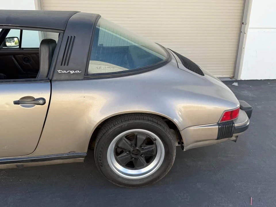 1982 Porsche 911 Carrera SC - Image 17 of 19