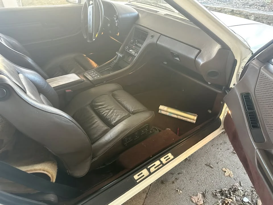 1982 Porsche 928 - Image 14 of 20