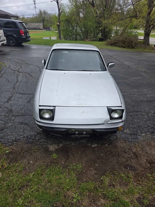 1982 Porsche 924 - Image 4 of 8