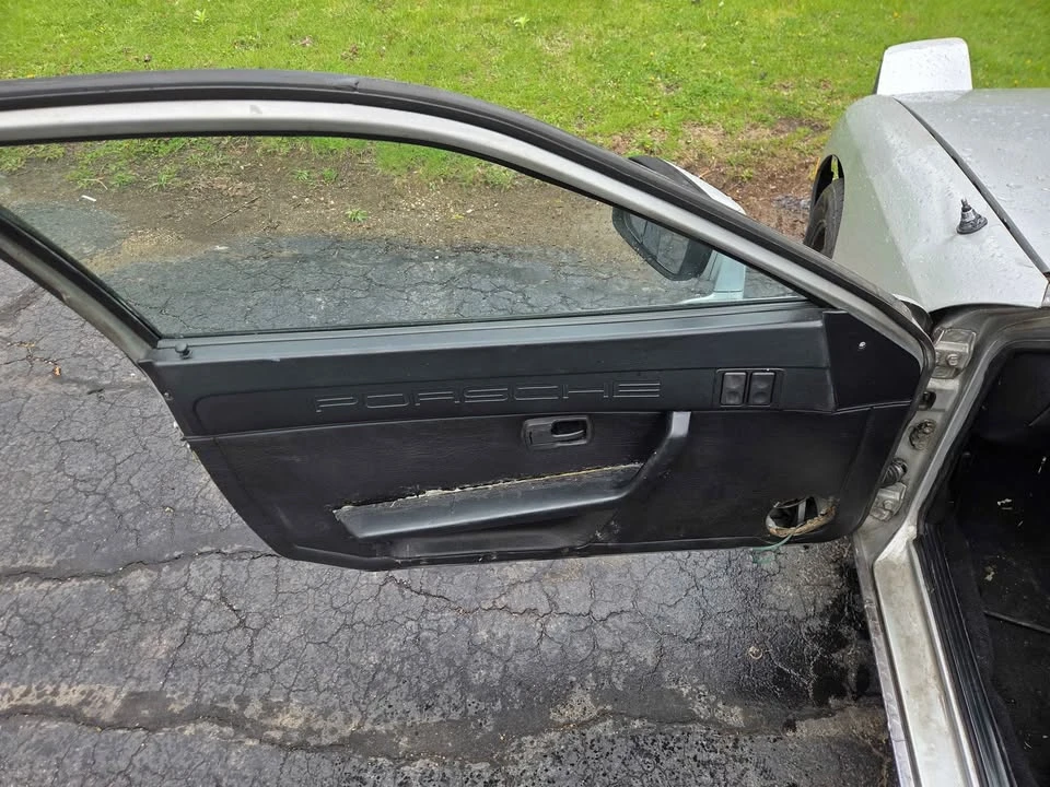 1982 Porsche 924 - Image 5 of 8