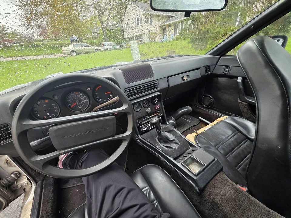 1982 Porsche 924 - Image 6 of 8