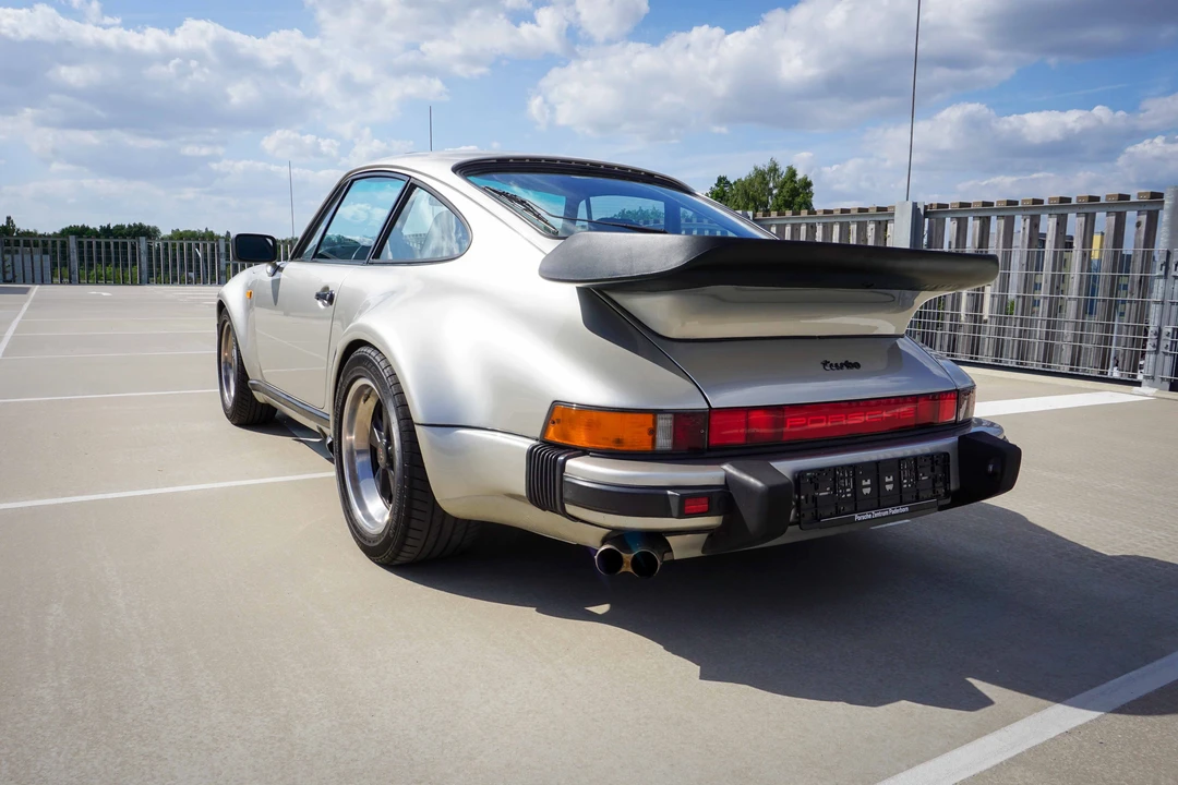 1982 Porsche 930 Turbo - Image 7 of 31