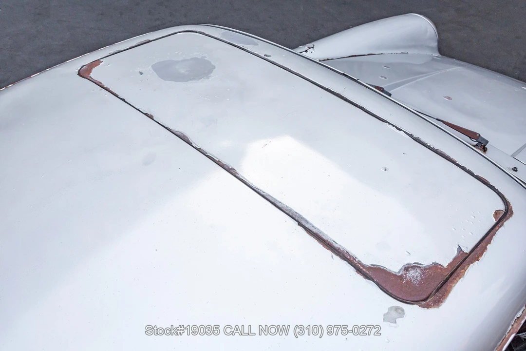 1982 Porsche 911 Carrera SC - Image 15 of 31