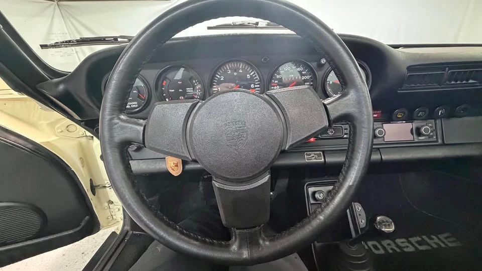 1982 Porsche 911 Carrera SC - Image 6 of 11