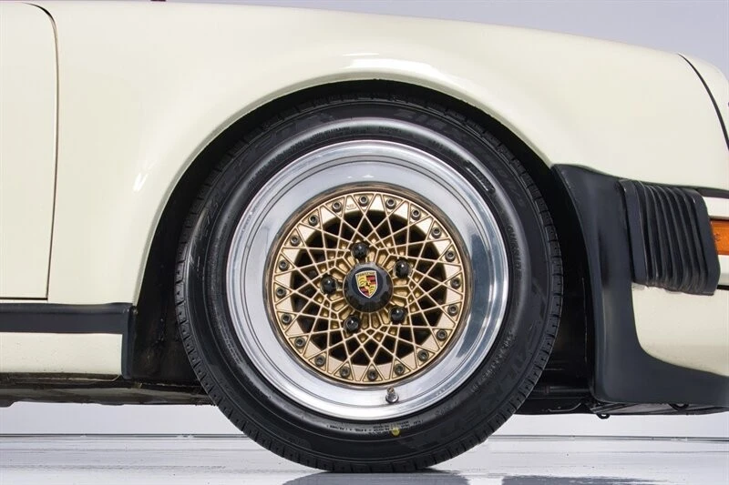 1982 Porsche 911 Carrera SC - Image 13 of 21