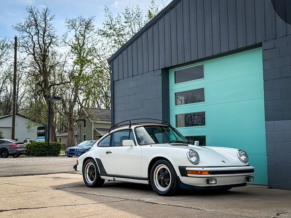 1982 Porsche 911 Carrera SC - Image 16 of 31