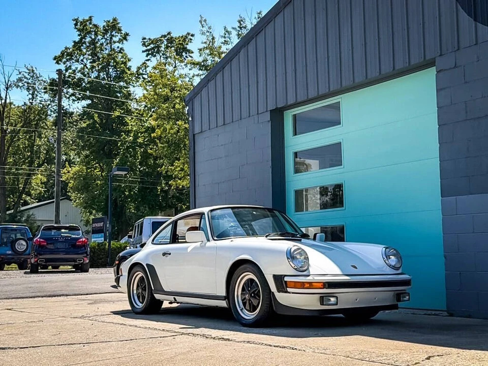 1982 Porsche 911 Carrera SC - Image 11 of 28