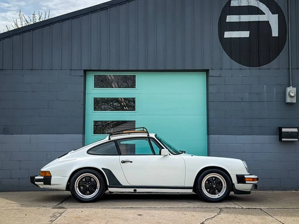 1982 Porsche 911 Carrera SC - Image 15 of 31
