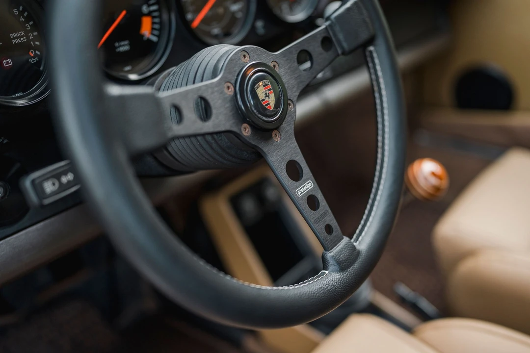 1982 Porsche 911 Carrera SC - Image 5 of 5