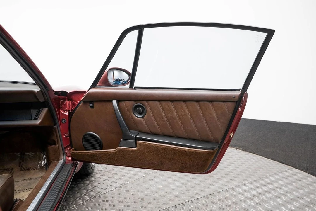 1982 Porsche - Image 10 of 31