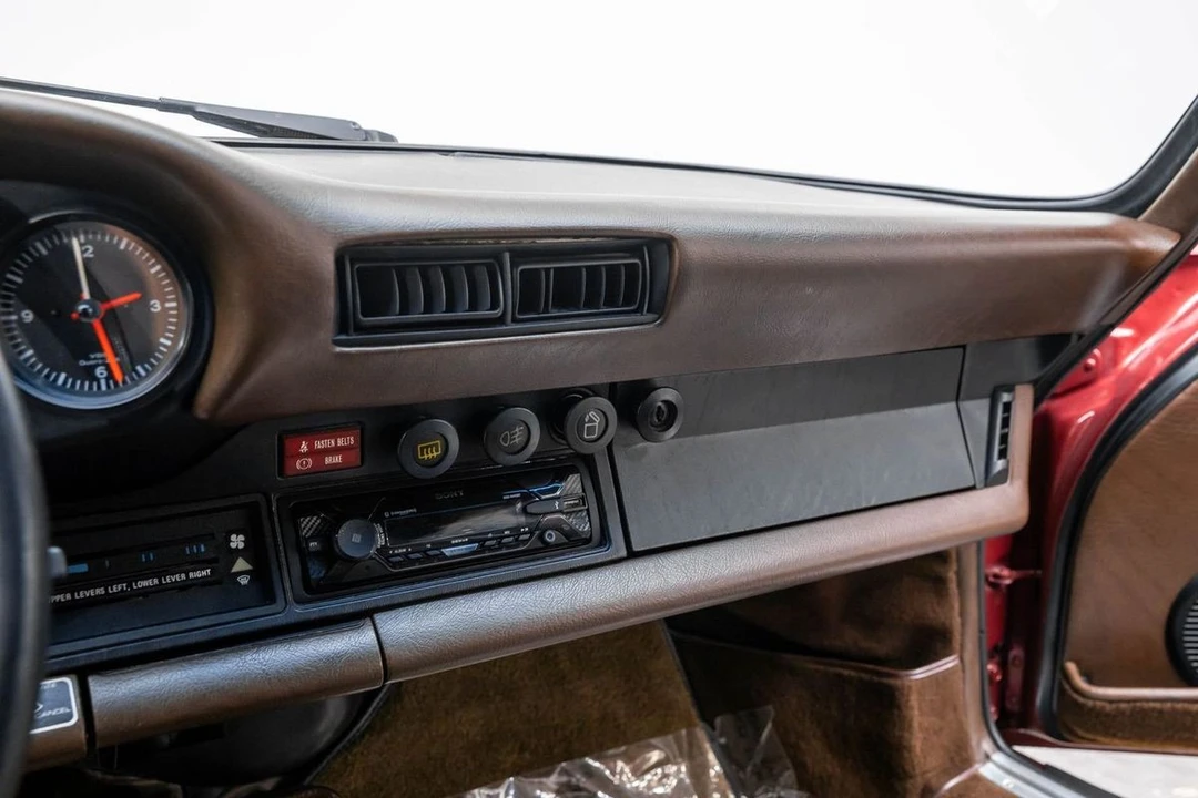 1982 Porsche - Image 19 of 31