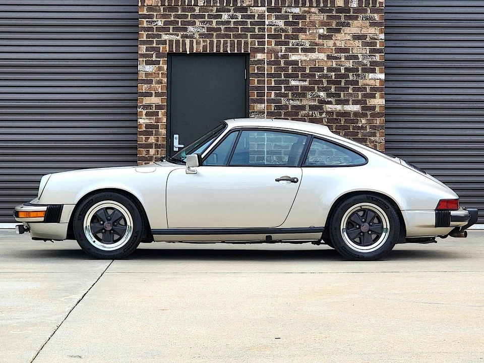 1982 Porsche 911 Carrera SC - Image 2 of 31