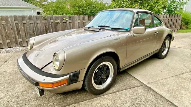 1982 Porsche 911 SC Coupe
