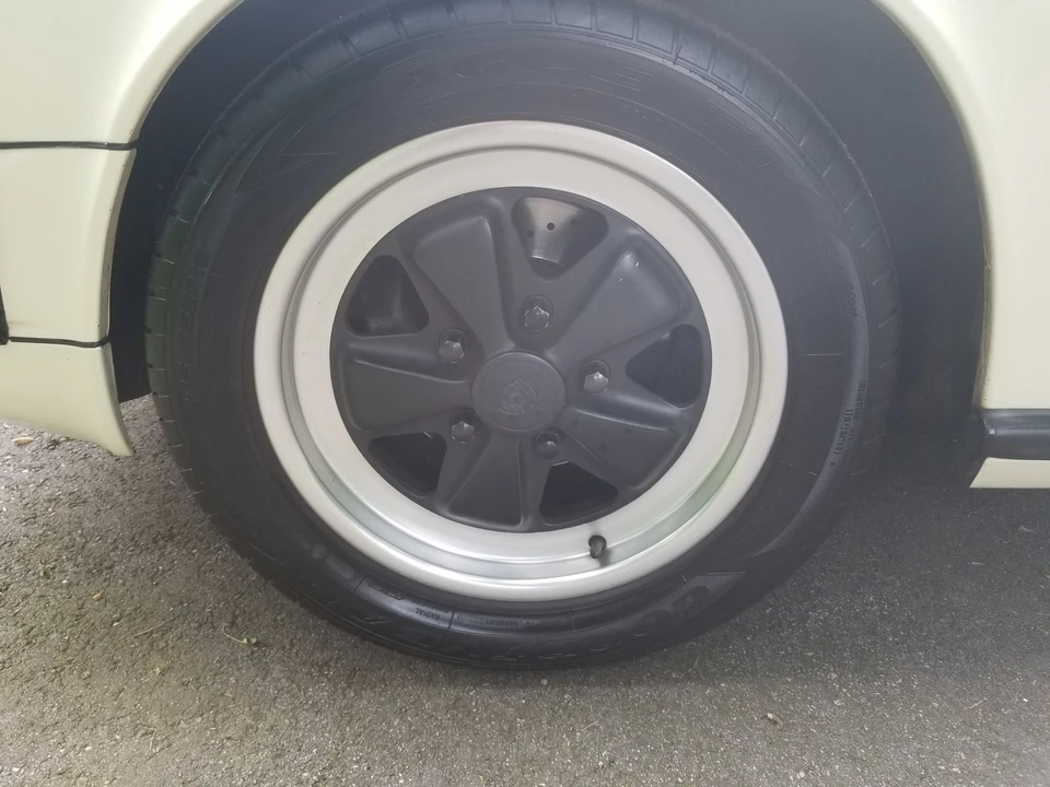 1982 Porsche 911 Carrera SC - Image 10 of 25