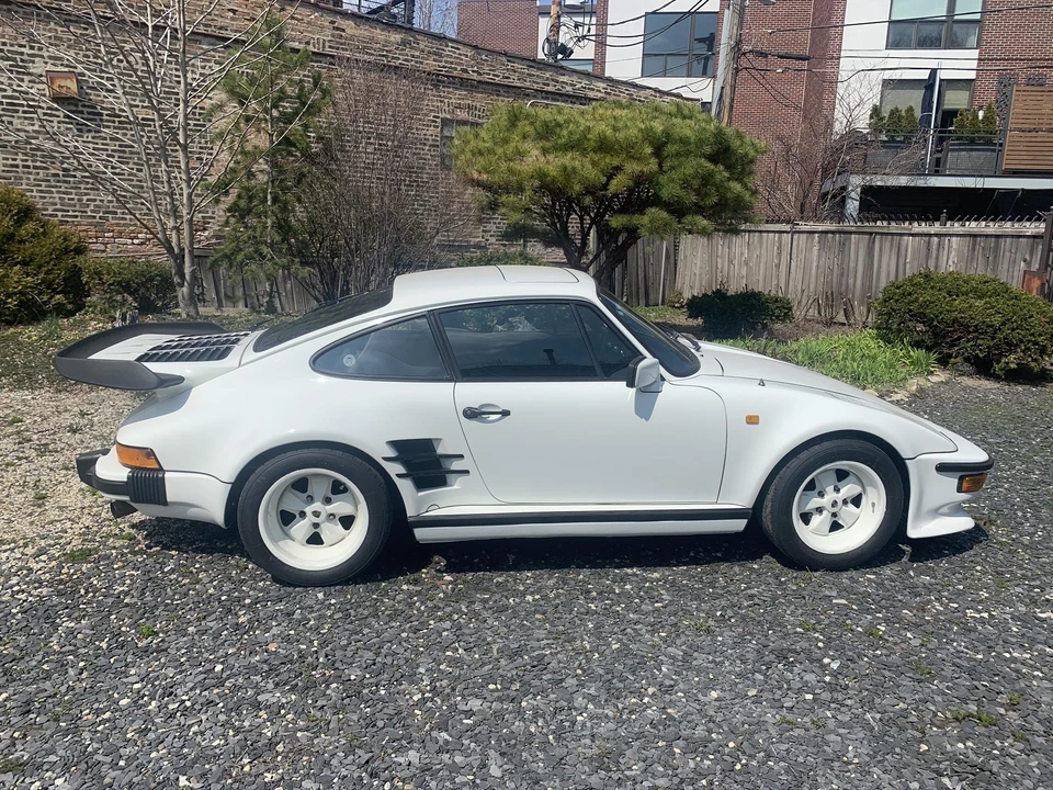 1982 Porsche 930 Turbo - Image 13 of 31