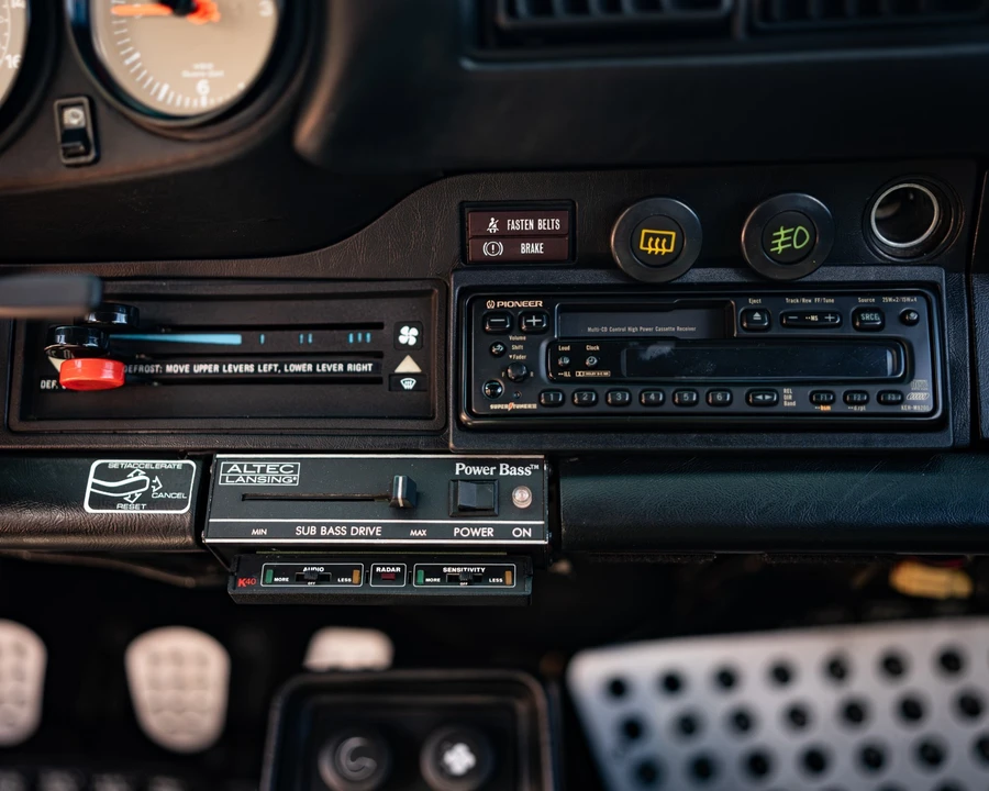 1982 Porsche 911 Carrera SC - Image 25 of 31
